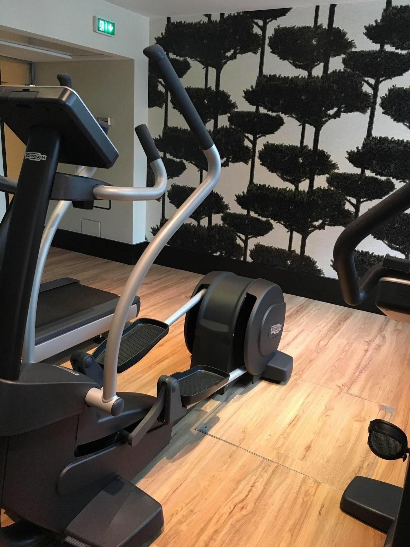 Hotel Acanthe - Boulogne Billancourt Екстер'єр фото